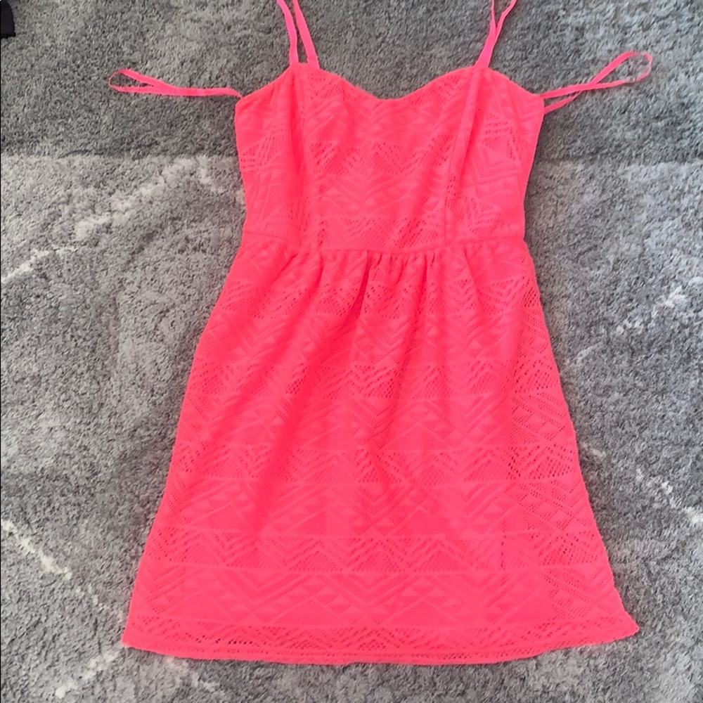 2 FOR 10 DRESSES